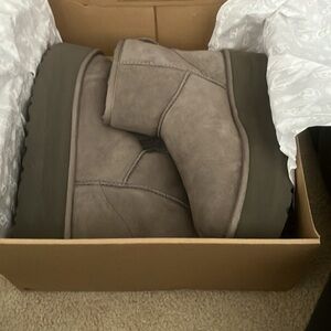 Ugg classic mini gray platform boots